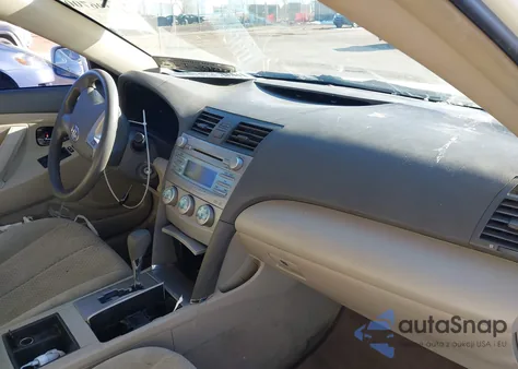 2007 Toyota Camry Le z USA, uszkodzony, nr VIN 4T1BE46K47U612761